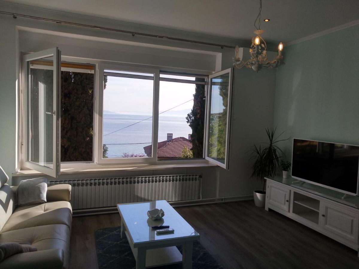 Apartment Villa Edmea 2 Rijeka Extérieur photo